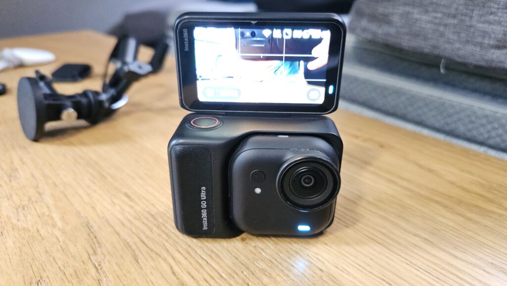 Insta360 GO Ultra