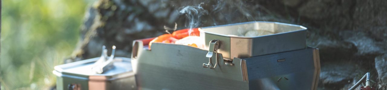 SKOTTI – mobiler, steckbarer Gasgrill